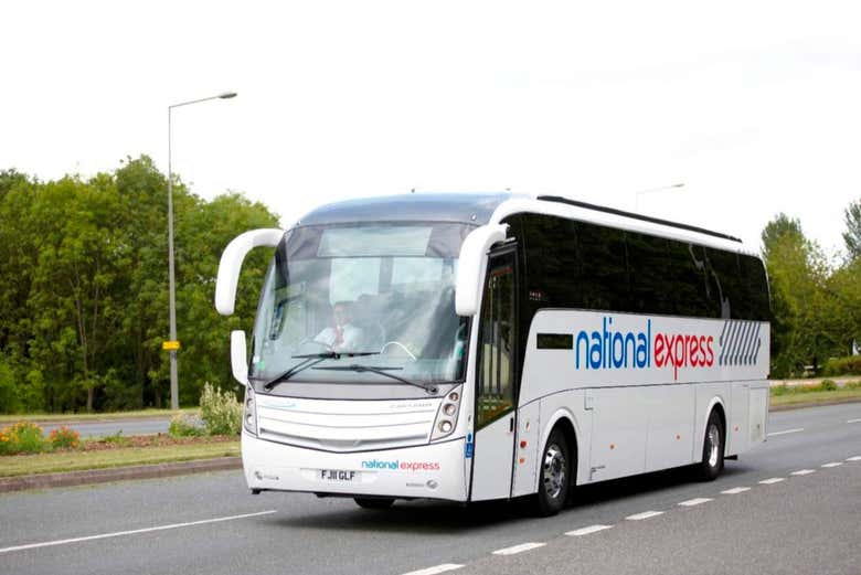 L'autobus del National Express