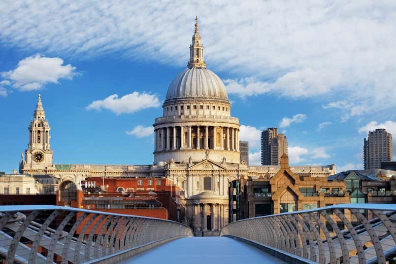 La Cattedrale di San Paolo vista dal Millennium Bridge
