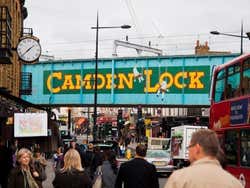 Camden Town e il suo famoso ponte Camden Lock