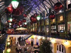 Covent Garden addobbato per il Natale