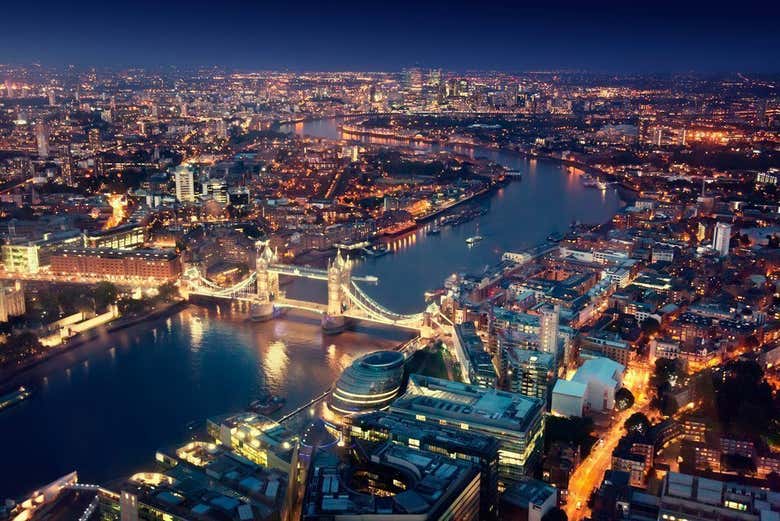 Sul Tamigi a Londra